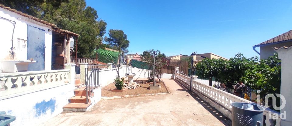 Lodge 5 bedrooms of 220 m² in El Vendrell (43700)