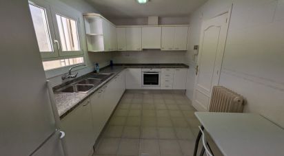 Pis 3 habitacions de 125 m² a Manresa (08242)