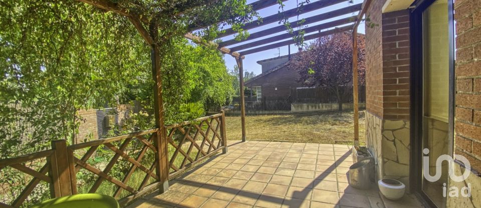 House 5 bedrooms of 370 m² in Sant Cugat del Vallès (08195)