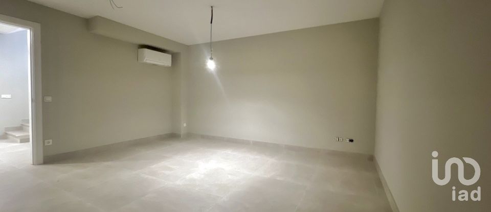 Casa 5 habitacions de 464 m² a Sant Andreu de Llavaneres (08392)