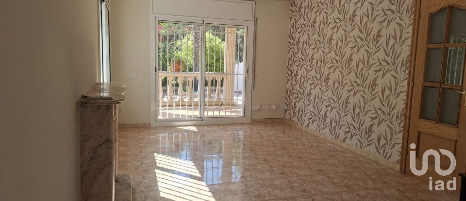 Maison 3 chambres de 150 m² à El Vendrell (43700)