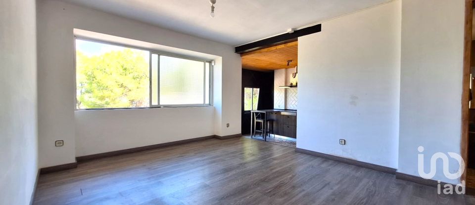 Gîte 3 chambres de 196 m² à Cervelló (08758)