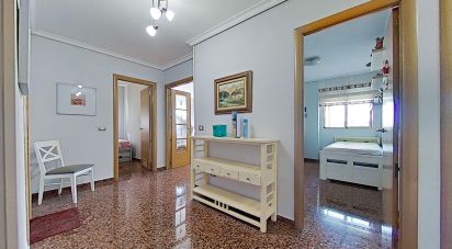 Pis 4 habitacions de 90 m² a Vila-Real/Villarreal (12540)