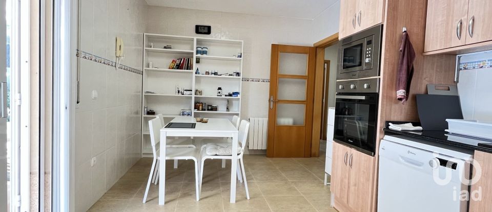 Gîte 4 chambres de 200 m² à Segur de Calafell (43882)