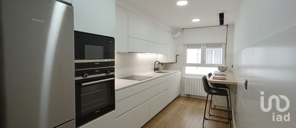 Pis 2 habitacions de 89 m² a Torrelavega (39300)