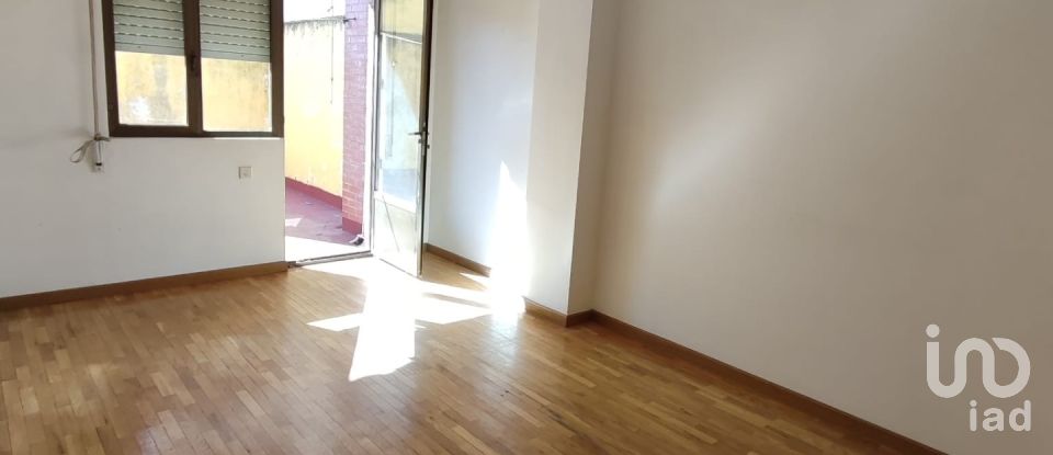 Pis 2 habitacions de 81 m² a Astorga (24700)