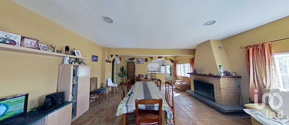 Country house 3 bedrooms of 163 m² in Castalla (03420)