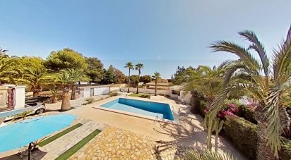 Gîte 7 chambres de 365 m² à Nucleo Orihuela-Costa (03189)