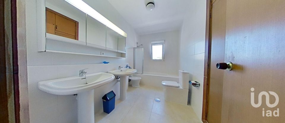 Gîte 7 chambres de 365 m² à Nucleo Orihuela-Costa (03189)