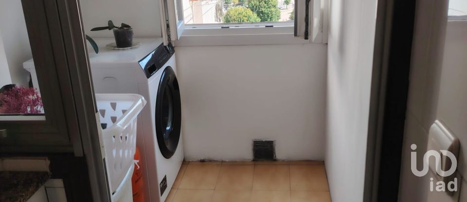 Pis 2 habitacions de 90 m² a A Coruña (15009)