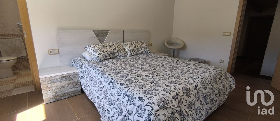 Gîte 2 chambres de 200 m² à Santa Cristina de Valmadrigal (24290)