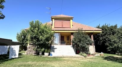 House 5 bedrooms of 233 m² in Toldanos (24226)