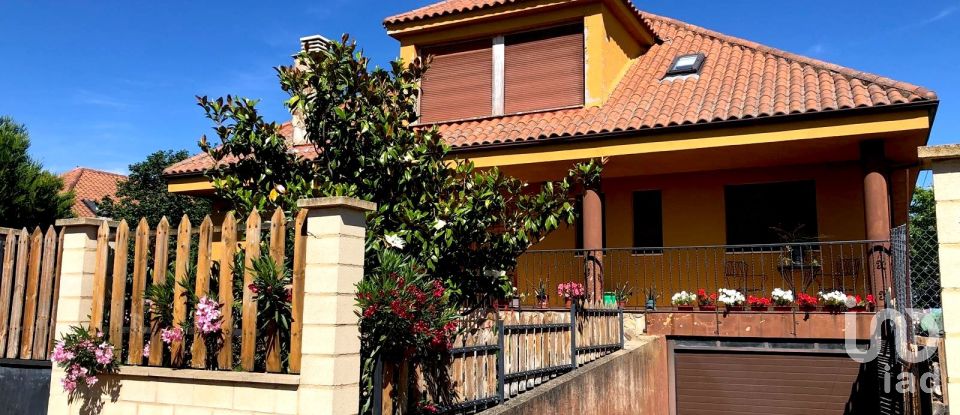 House 5 bedrooms of 233 m² in Toldanos (24226)