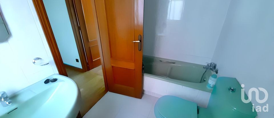 Pis 3 habitacions de 127 m² a La Bañeza (24750)