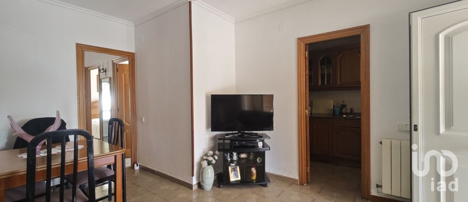 Appartement 3 chambres de 61 m² à Cambrils (43850)