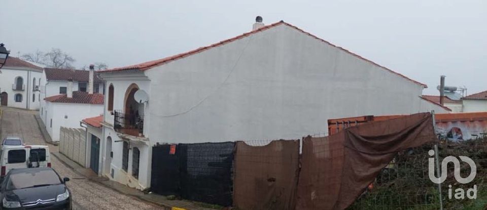 Terreno de 1.044 m² en Fuenteheridos (21292)