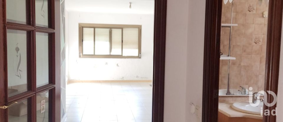 Appartement 4 chambres de 81 m² à Viladecans (08840)