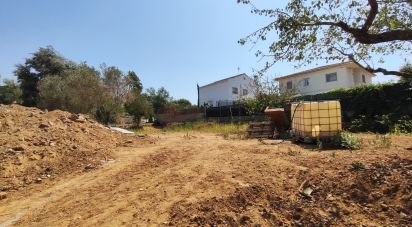 Terra de 680 m² a Canyelles (08811)