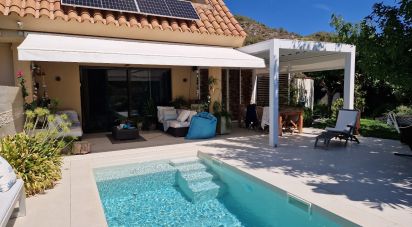 Gîte 3 chambres de 233 m² à Sitges (08870)