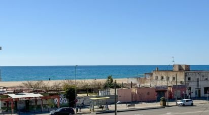 Pis 4 habitacions de 82 m² a Castelldefels (08860)