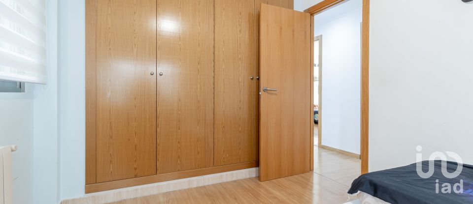 Pis 3 habitacions de 106 m² a Alcoi/Alcoy (03801)