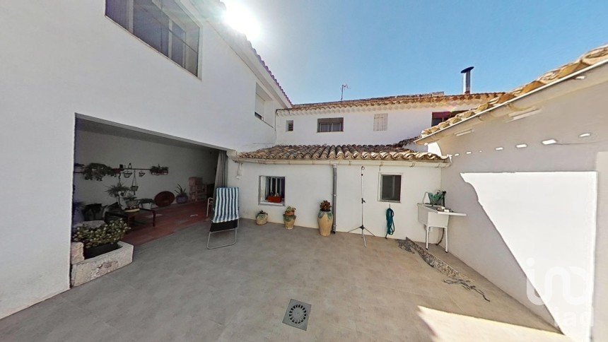 House 5 bedrooms of 326 m² in La Solana de Algueña (03668)