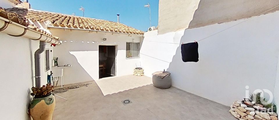 House 5 bedrooms of 326 m² in La Solana de Algueña (03668)