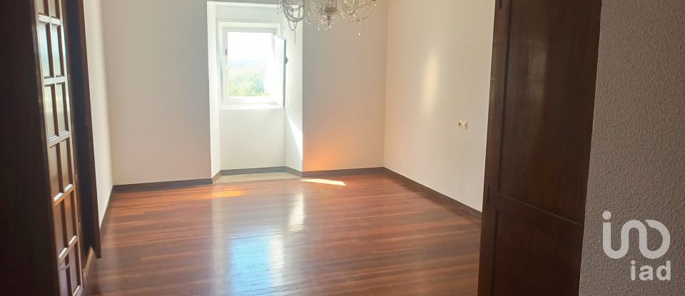 Châlet 5 chambres de 1 256 m² à Lugo (27003)