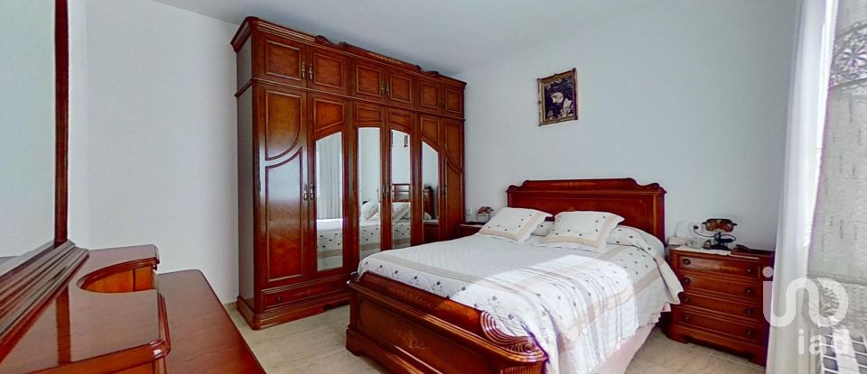 Gîte 4 chambres de 192 m² à Barri Maritim del Francas (43880)