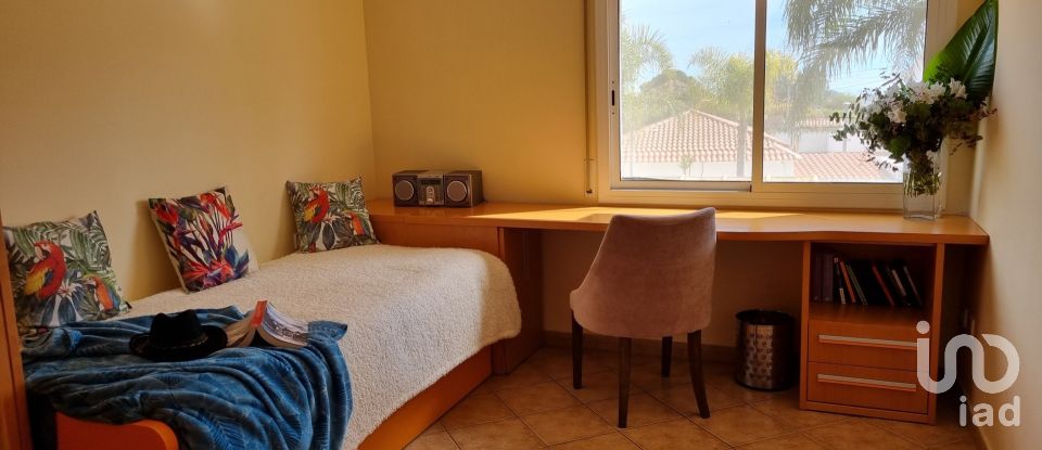 Châlet 5 chambres de 319 m² à Camping Altafulla (43893)