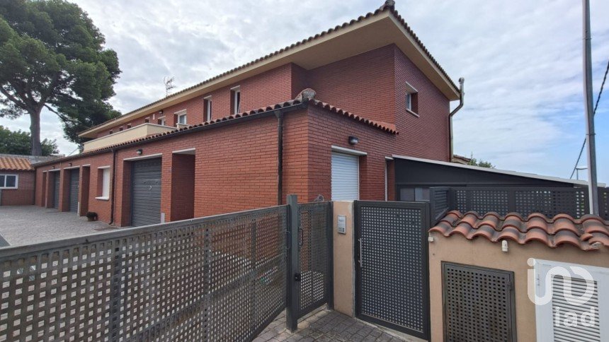 Casa 4 habitacions de 160 m² a Segur de Calafell (43882)