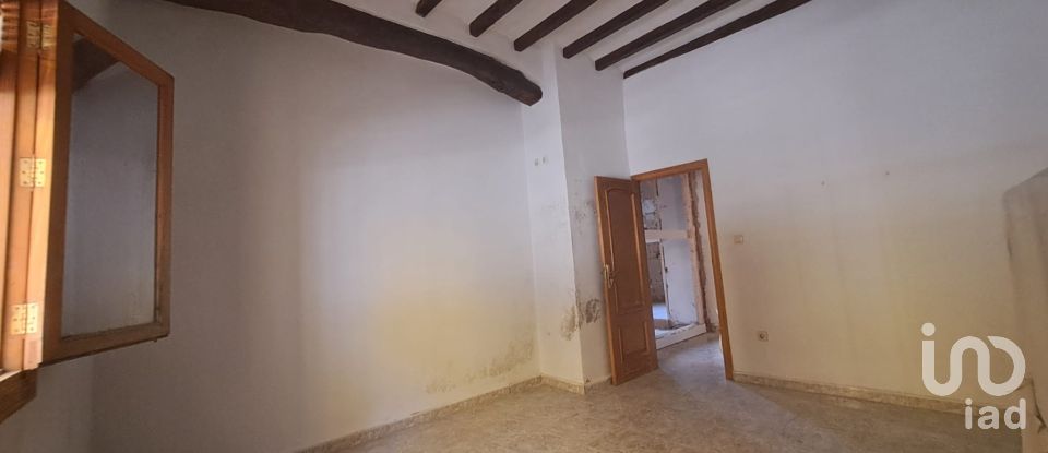 Village house 7 bedrooms of 492 m² in Nucleo Beniali (03788)