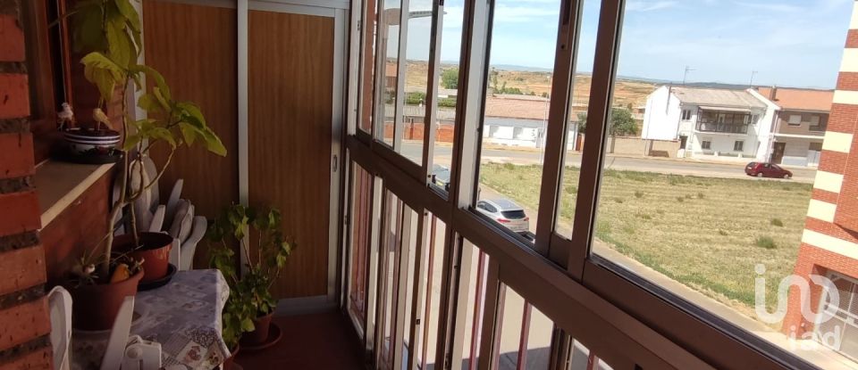 Apartment 3 bedrooms of 106 m² in Astorga (24700)