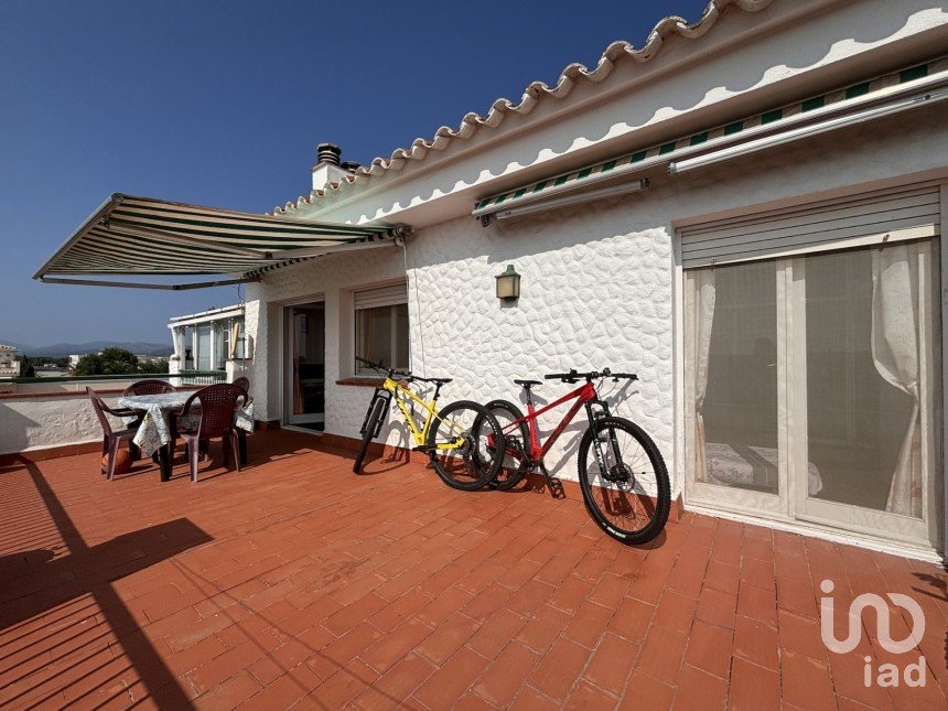 Apartment 2 bedrooms of 54 m² in Empuriabrava (17487)