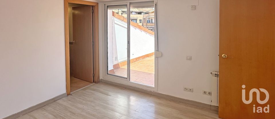 Casa 4 habitacions de 126 m² a Rubí (08191)