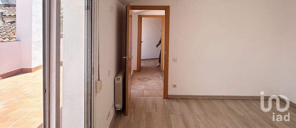 Casa 4 habitacions de 126 m² a Rubí (08191)