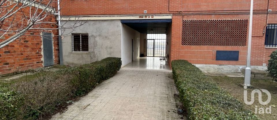 Pis 3 habitacions de 85 m² a Alba de Tormes (37800)