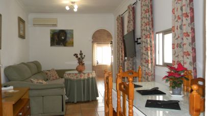 Town house 5 bedrooms of 144 m² in Alcalá de los Gazules (11180)