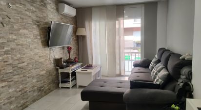 Pis 3 habitacions de 93 m² a Montcada i Reixac (08110)