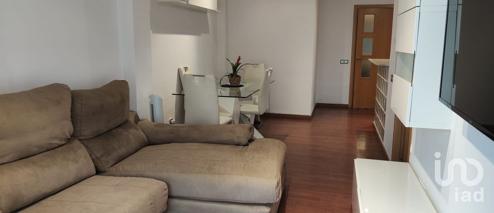 Pis 2 habitacions de 70 m² a Mataró (08303)