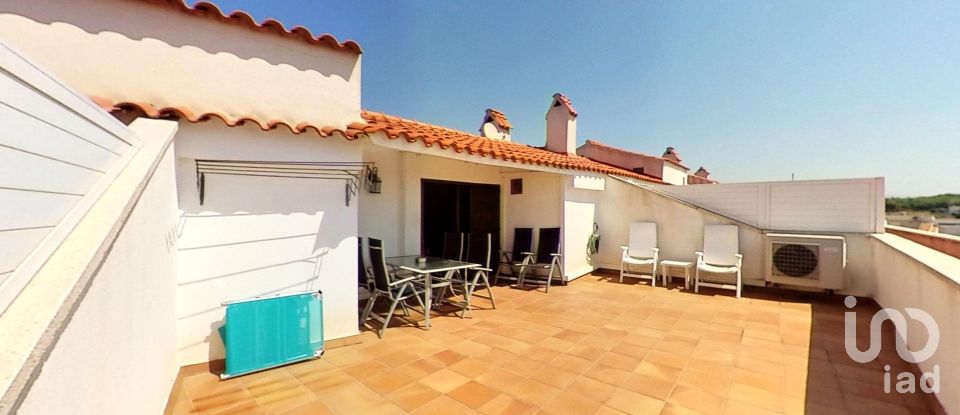 Duplex 4 bedrooms of 150 m² in Cubelles (08880)