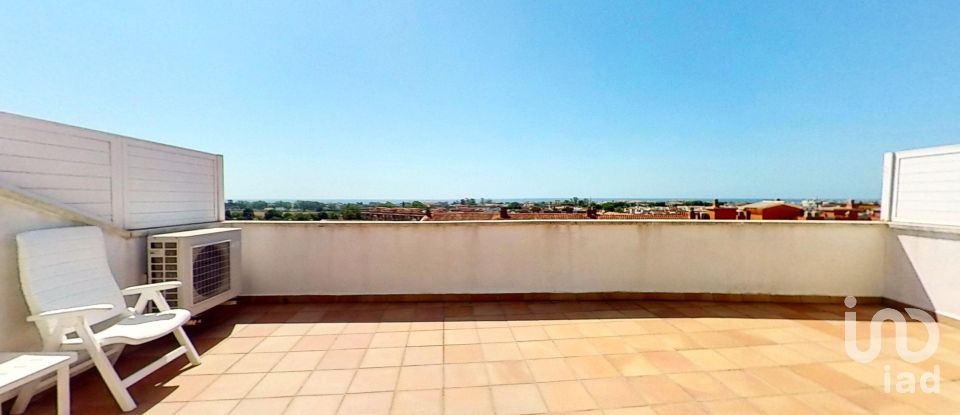 Duplex 4 bedrooms of 150 m² in Cubelles (08880)