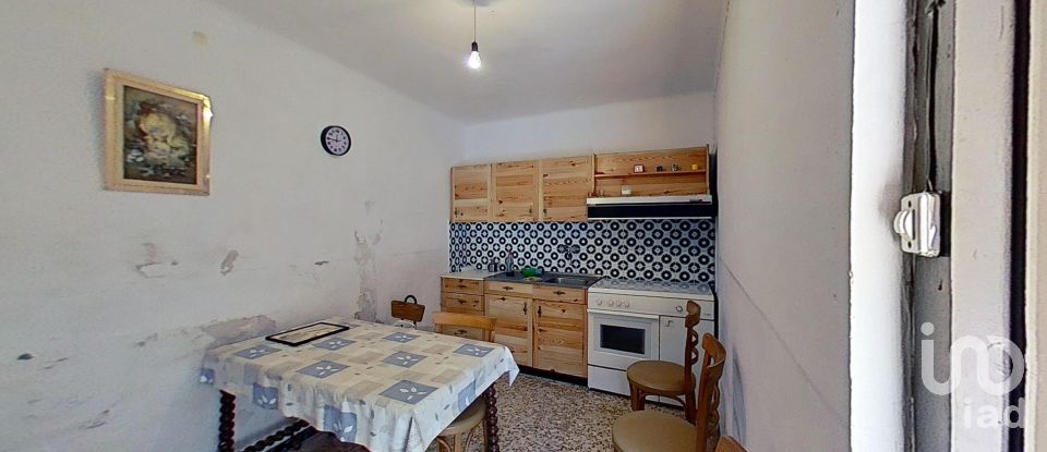 Town house 3 bedrooms of 65 m² in Muniesa (44780)