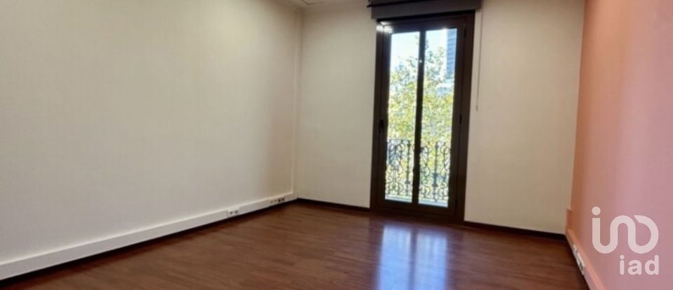 Shop / premises commercial of 140 m² in Barcelona (08008)