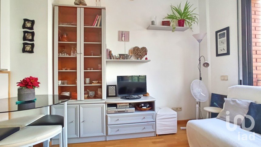 Apartment 1 bedroom of 50 m² in Barcelona (08026)