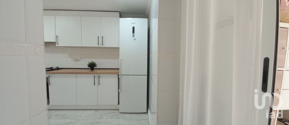 Apartment 3 bedrooms of 145 m² in Alicante/Alacant (03005)