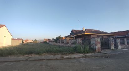 Land of 1,404 m² in Estebanez de La Calzada (24288)