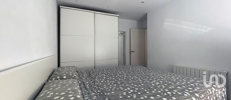 Pis 3 habitacions de 92 m² a Terrassa (08225)