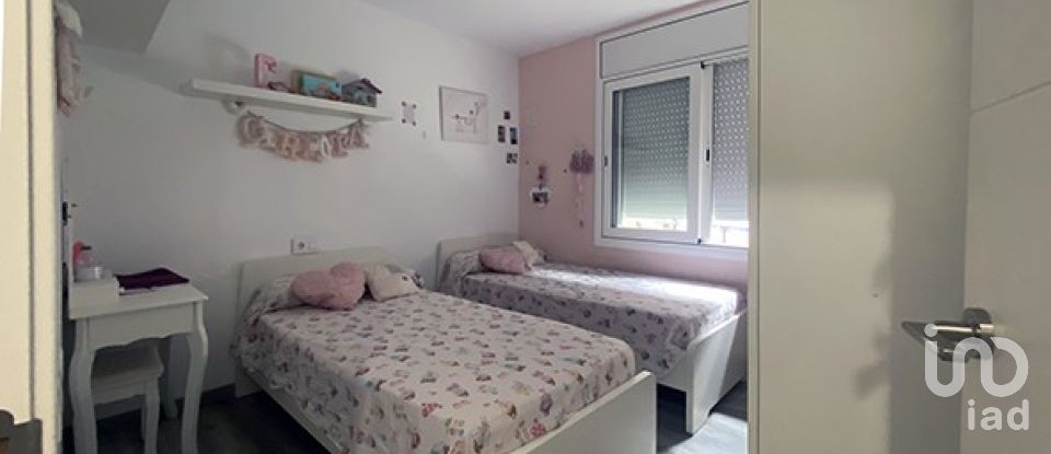 Pis 3 habitacions de 92 m² a Terrassa (08225)