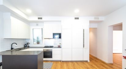 Pis 3 habitacions de 103 m² a Barcelona (08026)